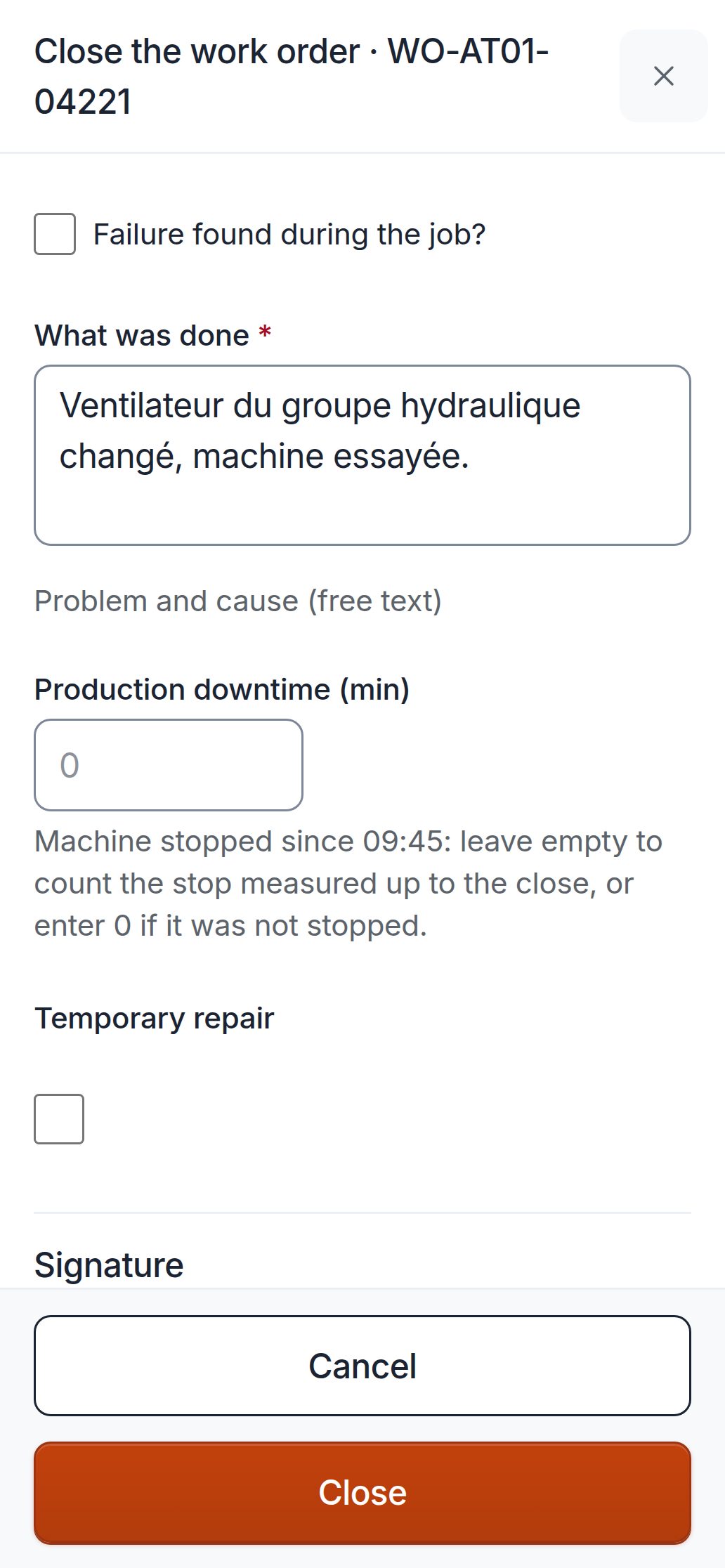 Technician's phone: to close the work order on the press brake, one sentence in “What was done”: “Ventilateur du groupe hydraulique changé, machine essayée.” (hydraulic unit fan replaced, machine tested).